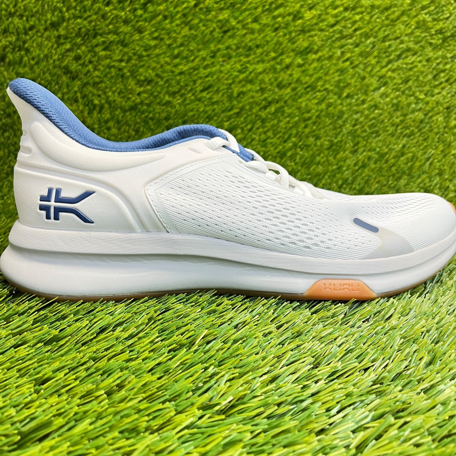 Kuru Atom Fusion Mens Size 8 White Blue Athletic Running Walking Shoes Sneakers