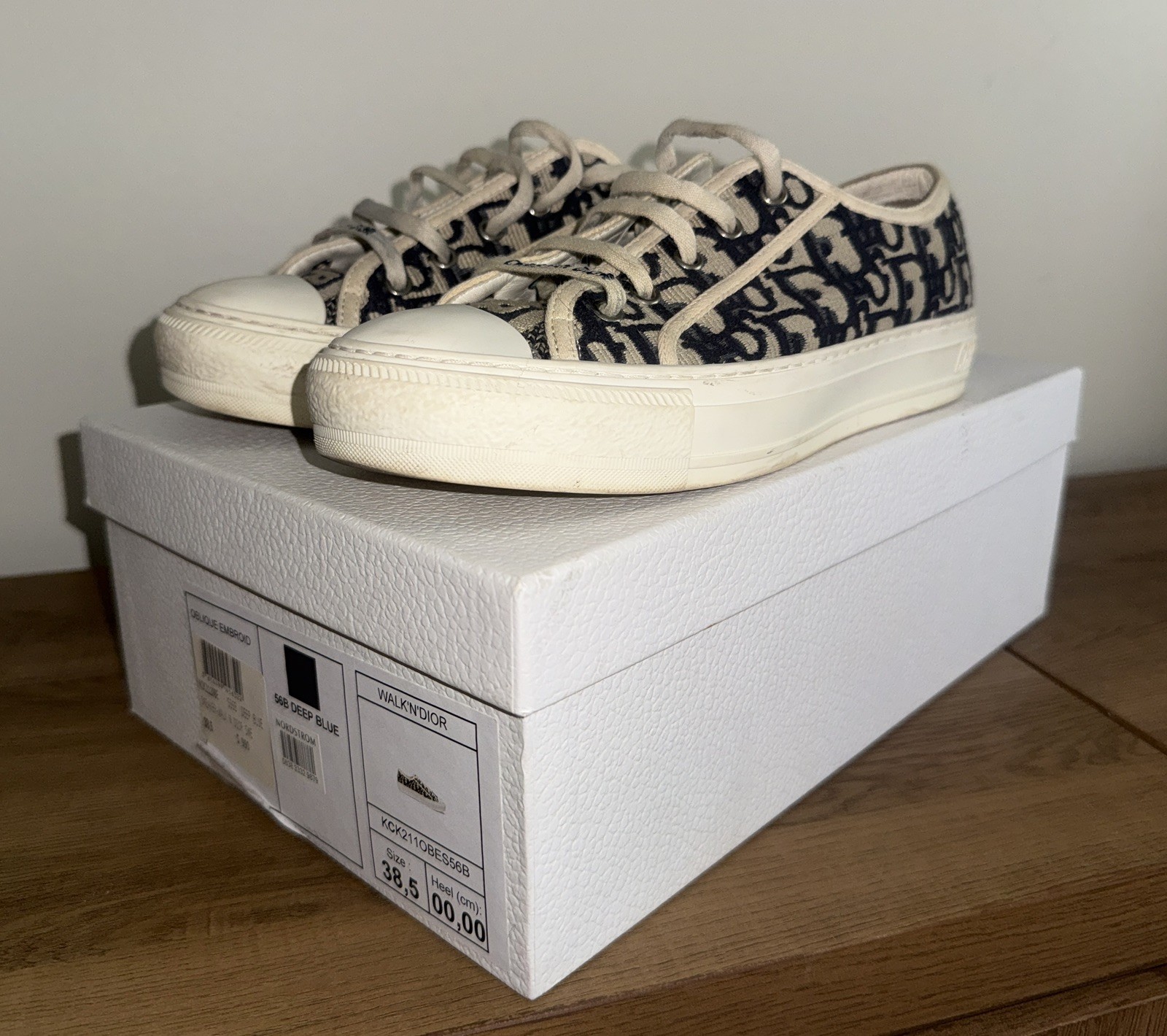 Dior Walk’n’Dior Women’s Monogram Logo Low Top Lace-Up Sneaker Beige/Navy