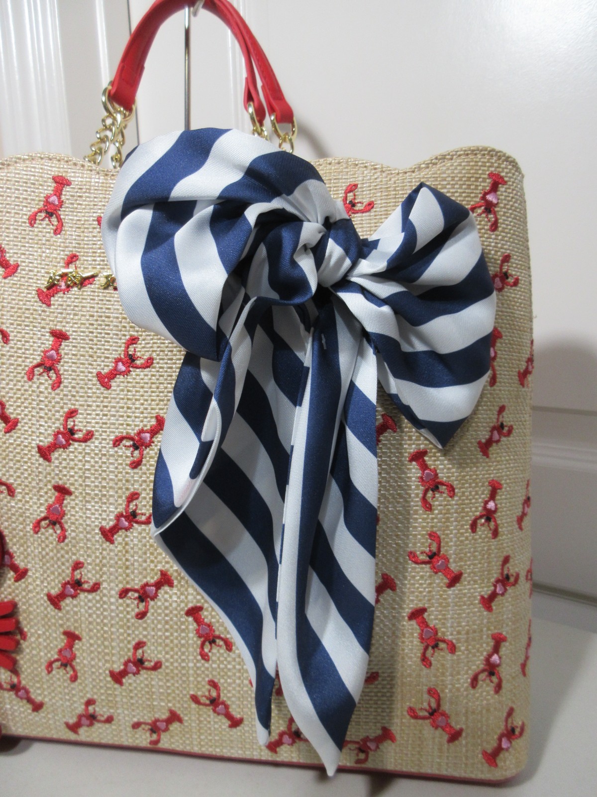 BETSY JOHNSON LOBSTER PRINT TOTE/SHOULDER BAG SCARF NWT
