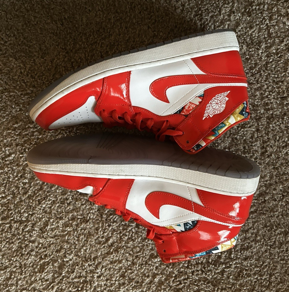 Nike Air Jordan Men’s High Top Sneakers Red/White Colorblock Lace Up Basketball