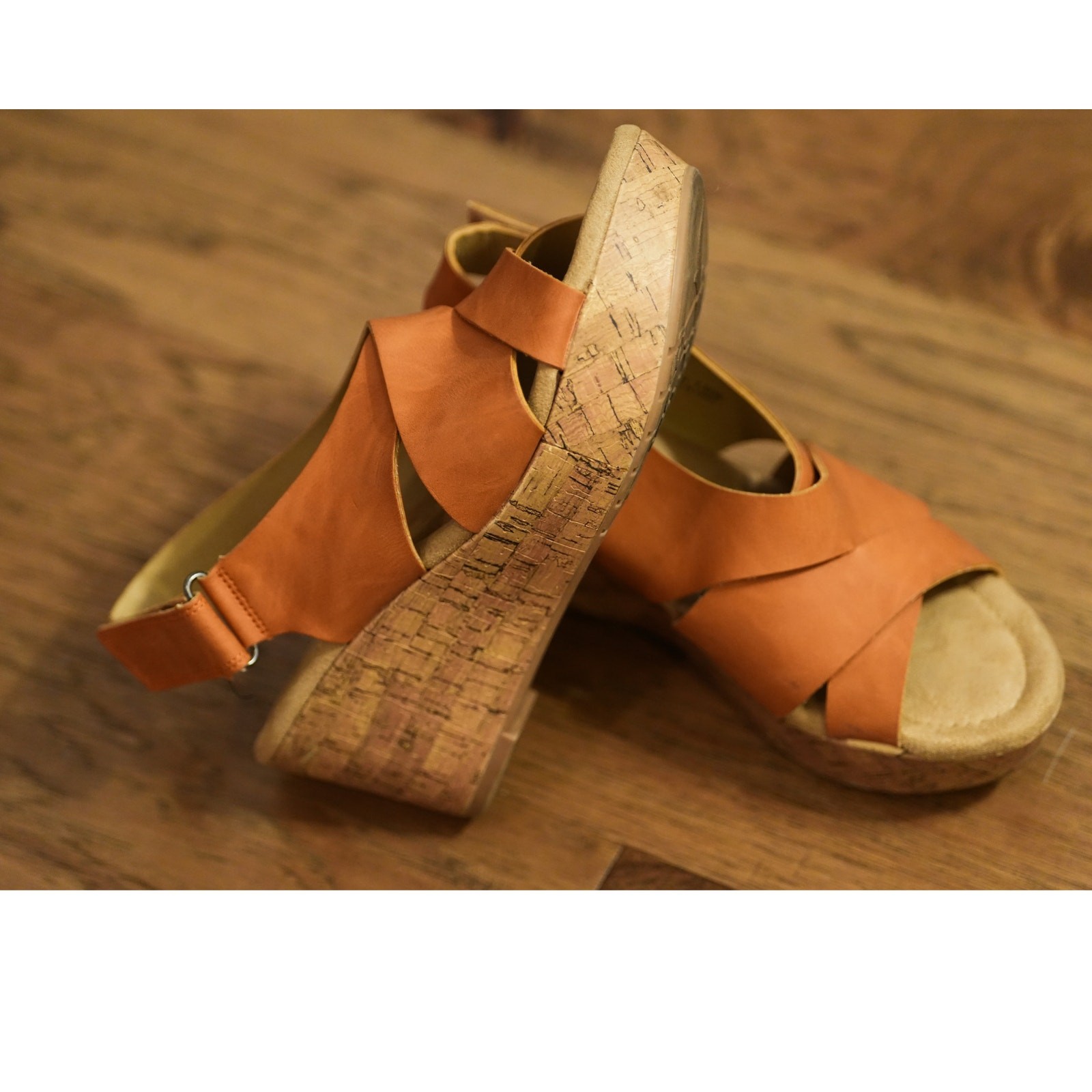 CL by Laundry Cork Wedge Sandals – Tan – Size 7.5