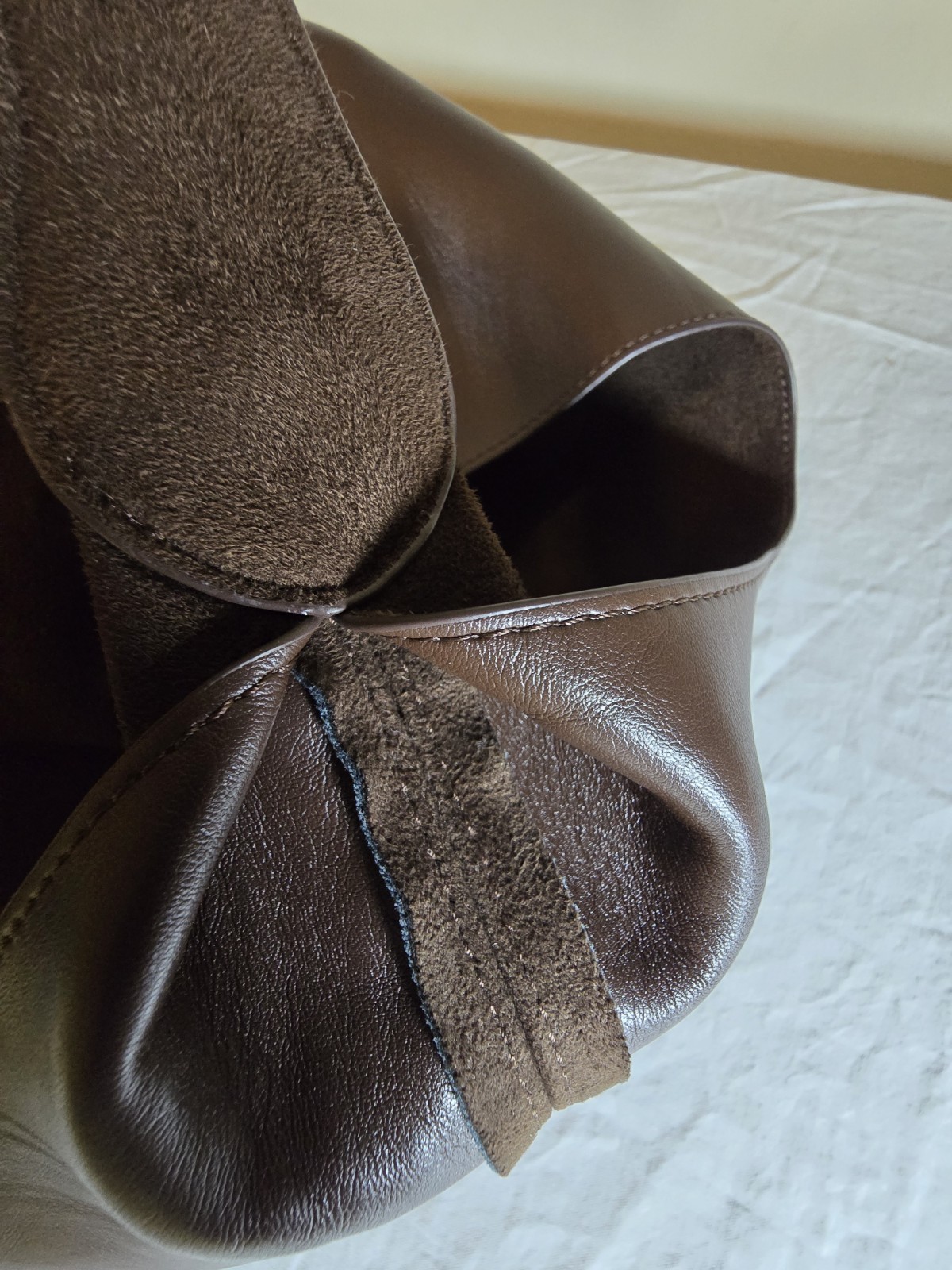 GAP Vegan Suede Slouchy Tote Bag Chocolate Brown Hobo Shoulder Purse Large