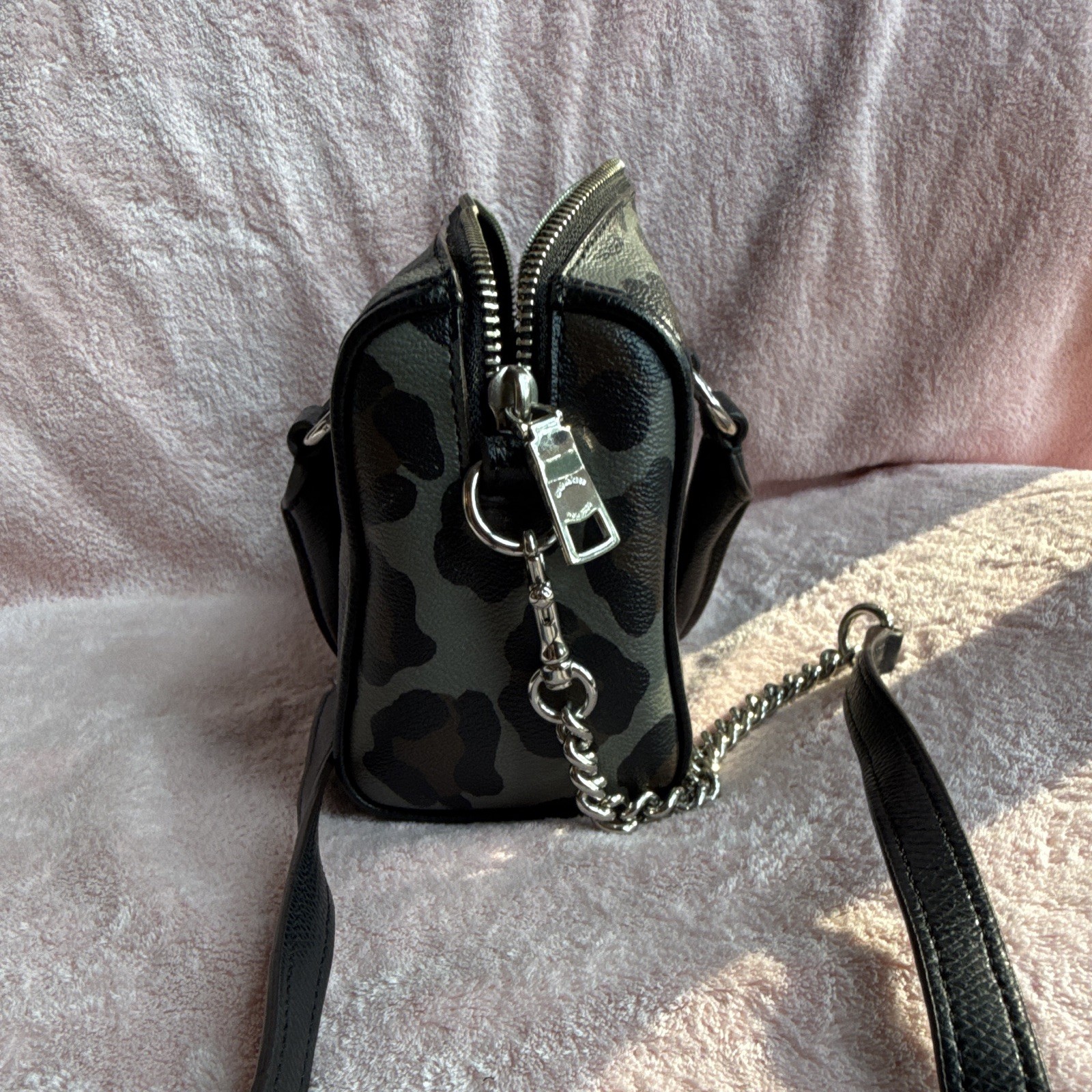 Coach Gray Black Animal Print Satchel Zip Crossbody Bowler Bag Detachable Strap