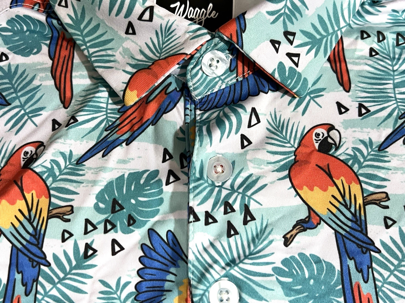 Waggle Golf Polo Shirt Men’s Medium Parrot Floral Tropical Performance Stretch