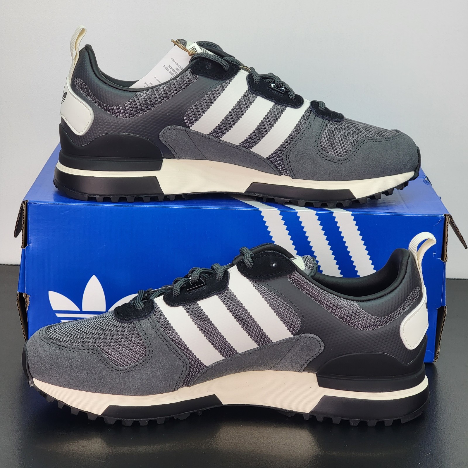 Adidas ZX 700 HD Men’s Size 9 Athletic Shoes Gray Black Casual Footwear Sneakers
