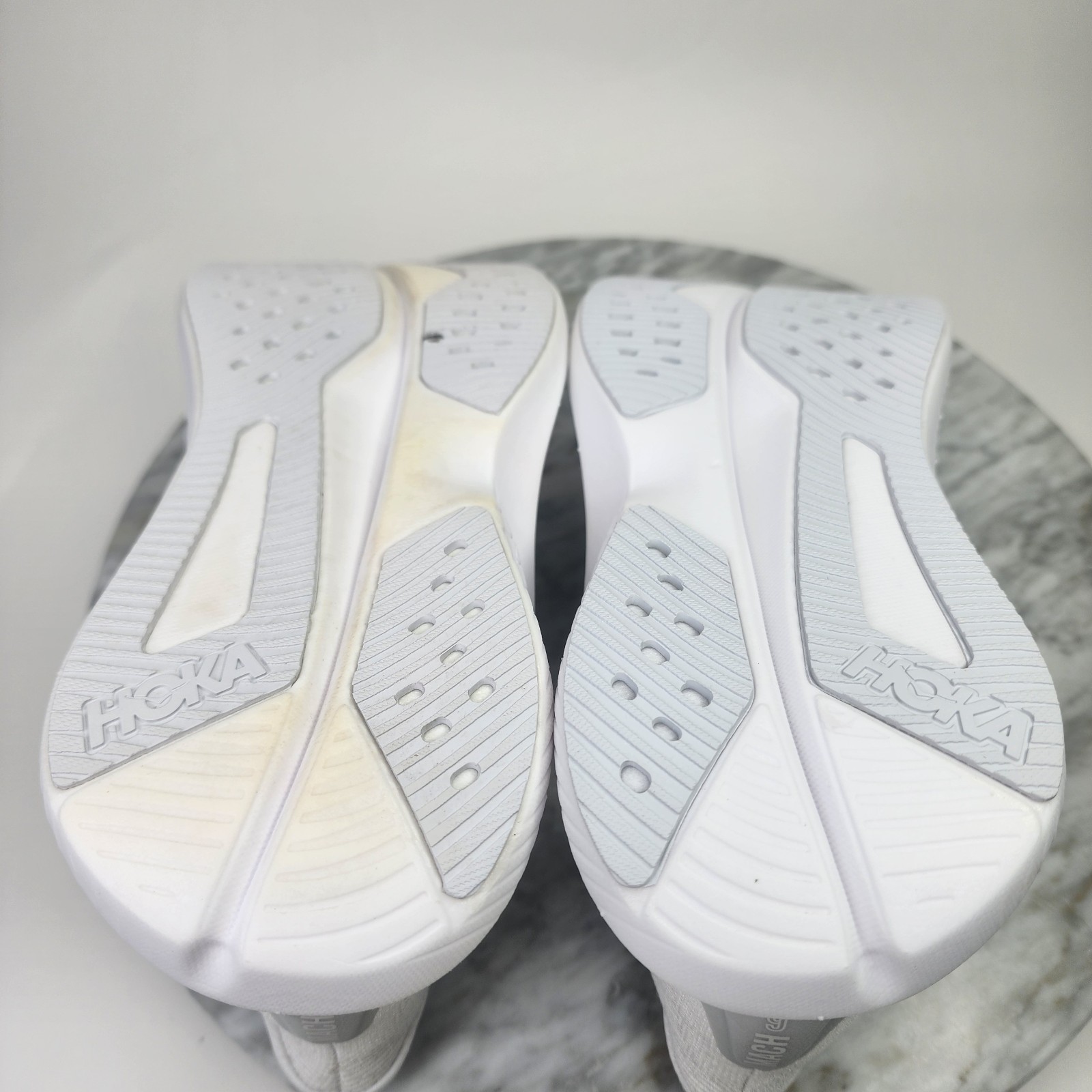 Hoka One One Mach 6 Triple White Running Shoe’s Women’s Size 8.5D 1147834WWH