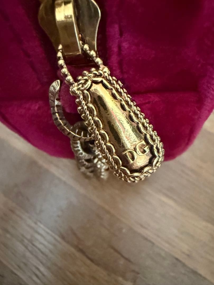 Dolce & Gabbana Devotion Red Shoulder Bag Heart Logo Leather Chain Bag Auth JP