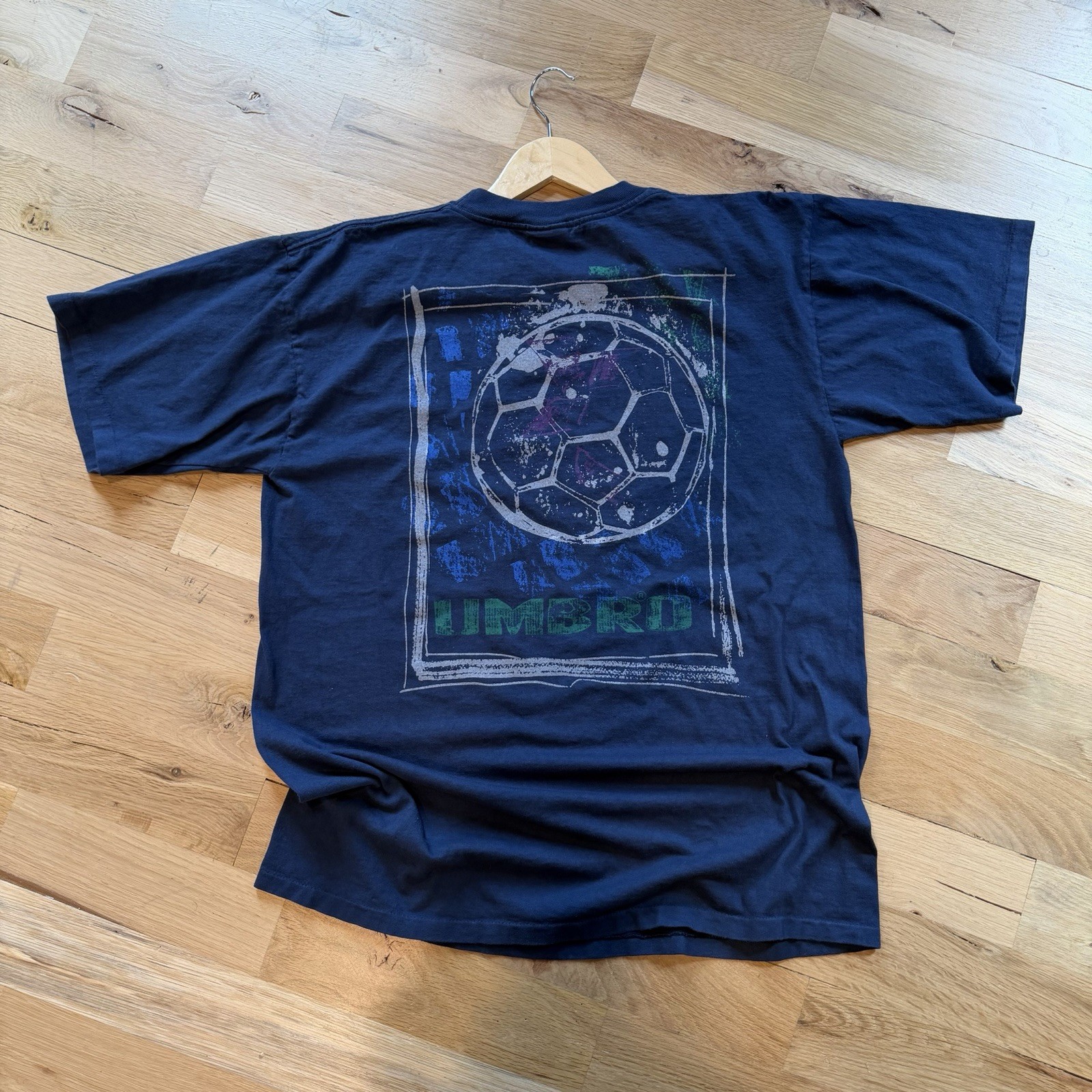 90s Made in USA Umbro Soccer Ball Logo Tee Navy Men’s L Crew Neck single stitch