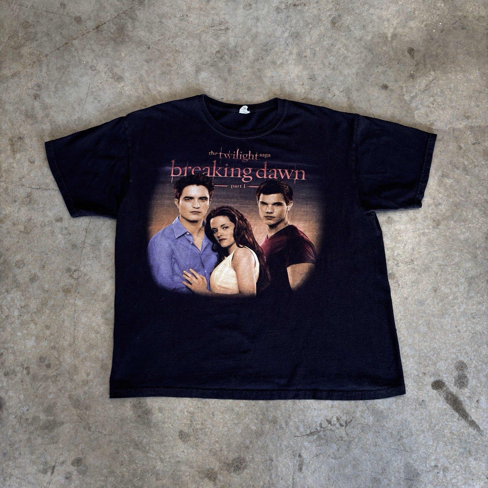 2011 Twilight Breaking Dawn Part 1 Black T-Shirt Promo, Size XL Movie Promo