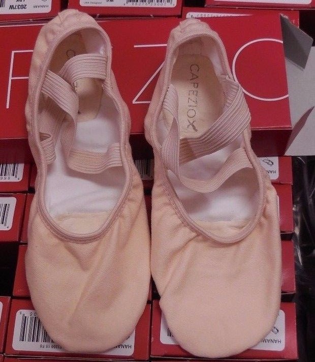 Capezio 2037W pink stretch canvas soft ballet shoes Hanami RUN SMALL