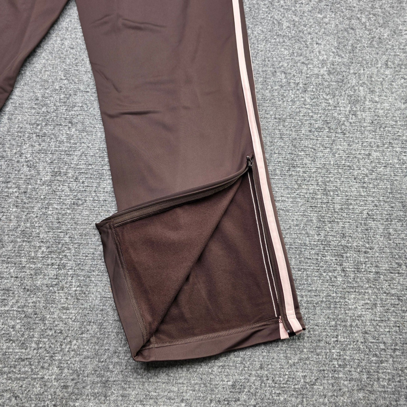 NWT Adidas Originals Firebird Track Pants Mens M Aurora Coffee Brown Pink Stripe