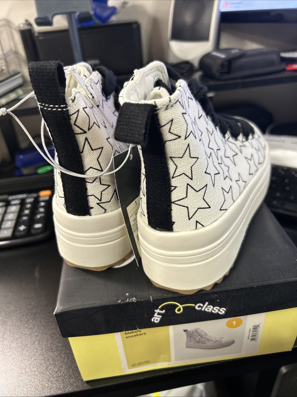 Art Class Kids Blakely High-Top Side Zip Fashion School Sneaker White Stars Sz 1