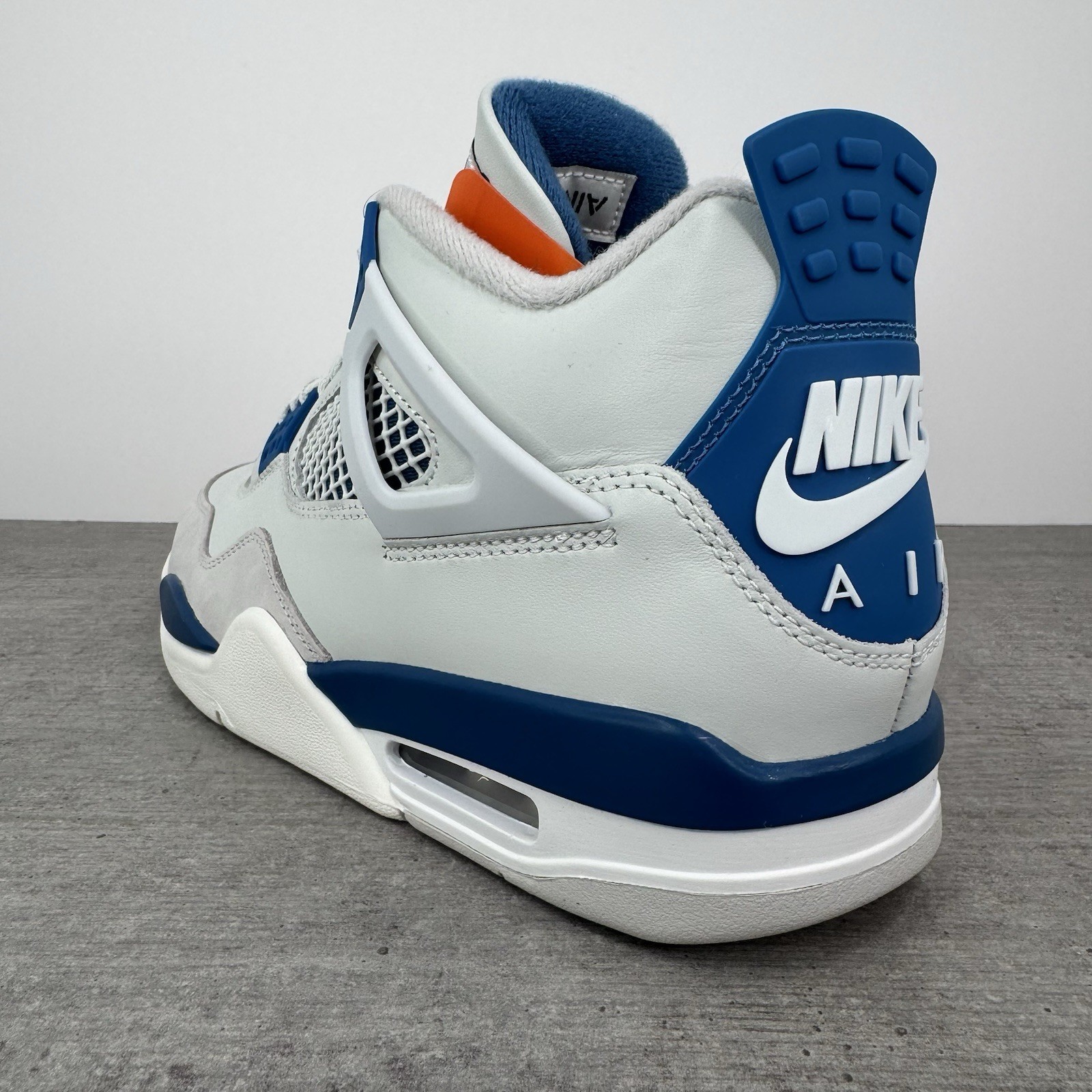 Nike Air Jordan 4 Retro ‘Military Blue’ – Men’s Size 8 – FV5029-141 White/Blue