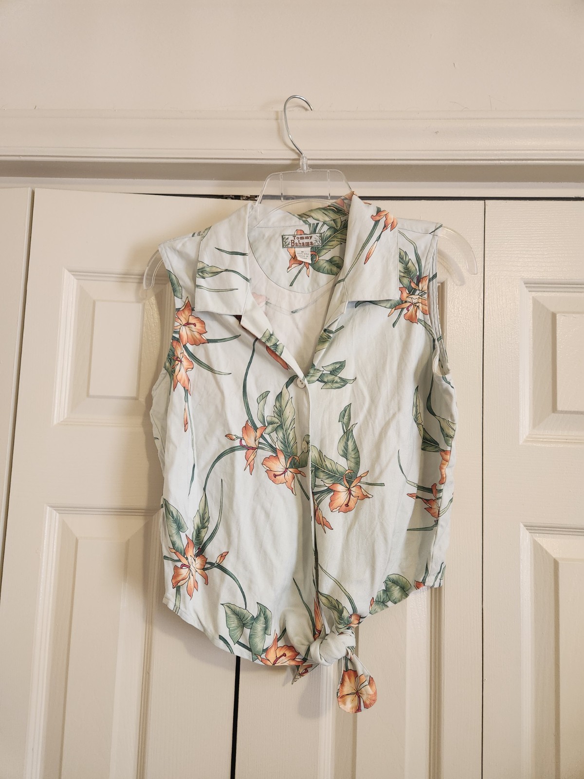 Vtg Tommy Bahama Womens Sz M 100% Silk Multicolor Tropical Floral Tie Blouse