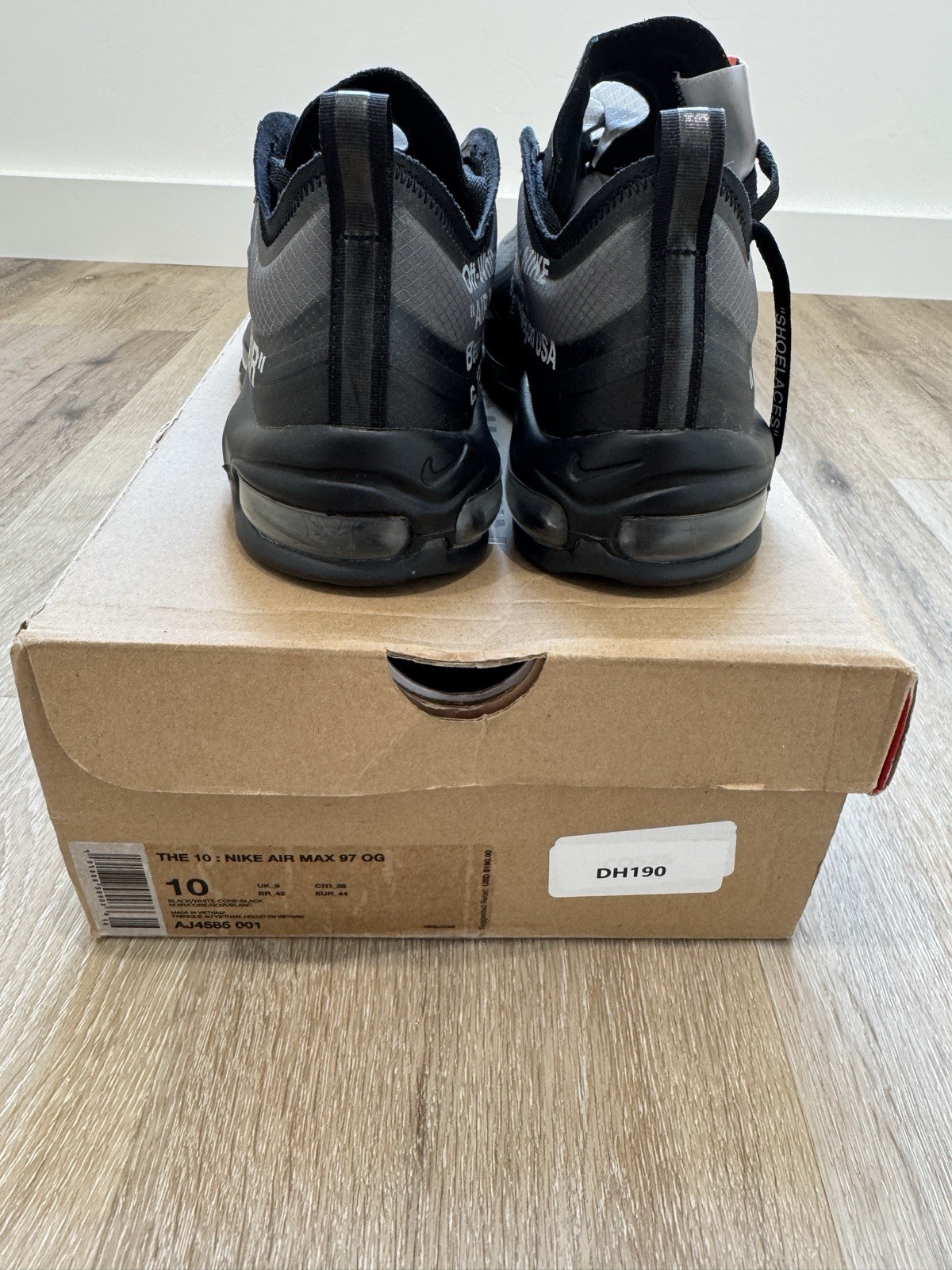 Off-White Nike Air Max 97 Black AJ4585-001 Men’s Size 10 pre-owned