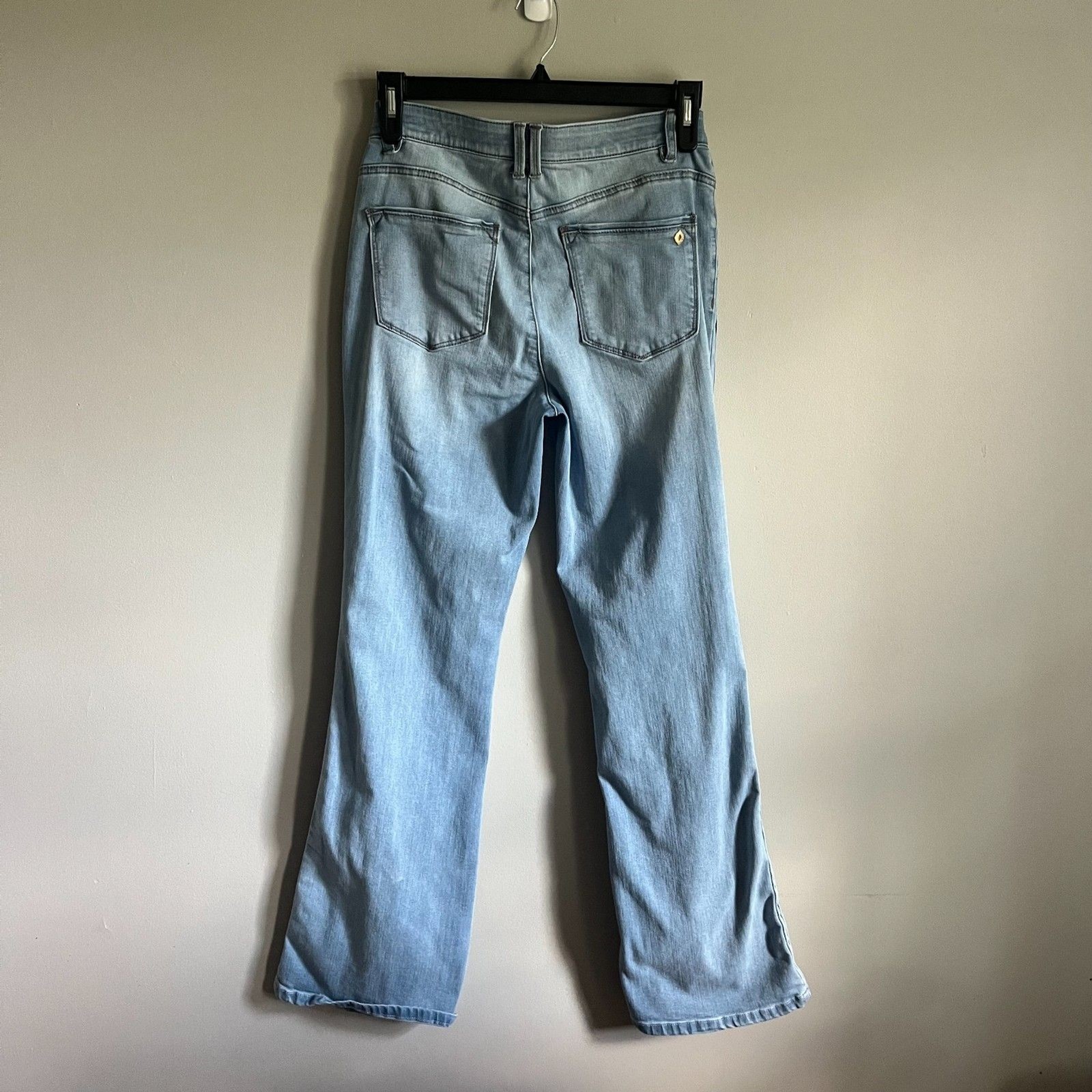 Democracy “Ab”Solution Skyrise Long Flare Jeans Powder Blue Sz 10 Button Pocket