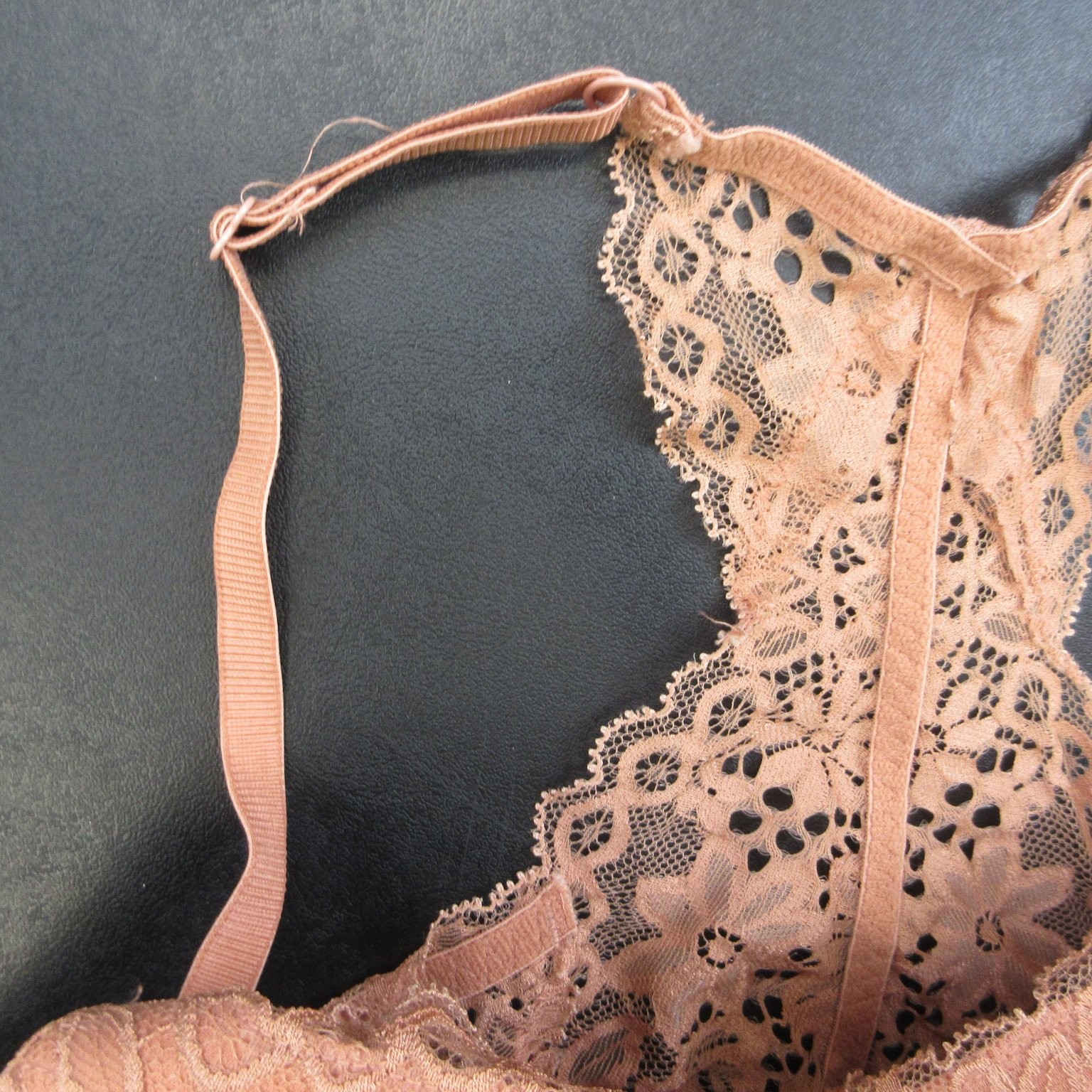 auden Women’s 32B Blush Pink Lace Push Up Racerback Underwire Bra