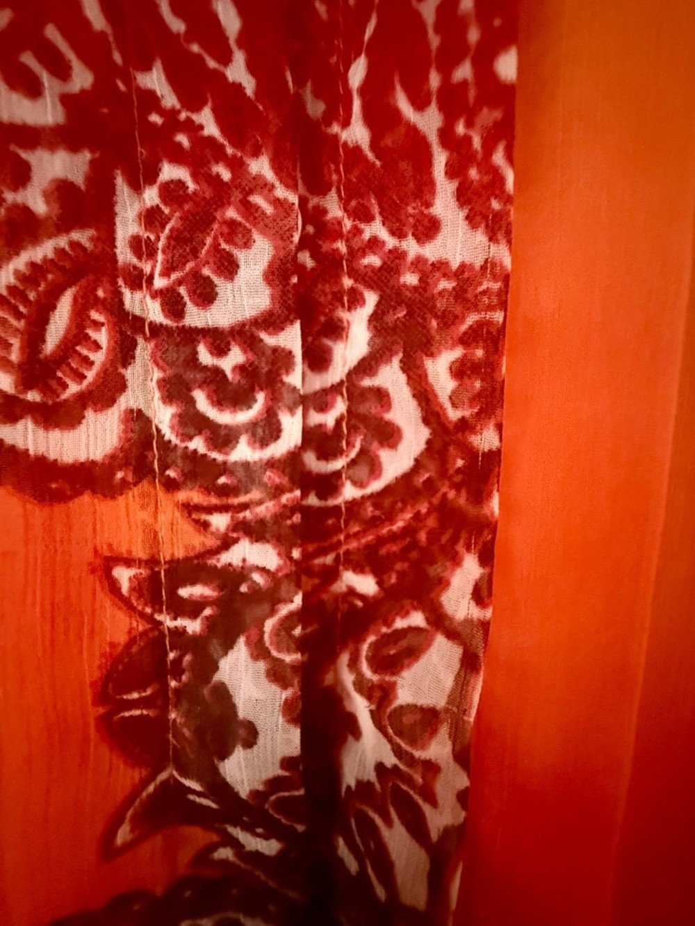 EUC Kaktus Bohemian Ombre Sleeveless Blouse – Orange & Yellow Paisley Print
