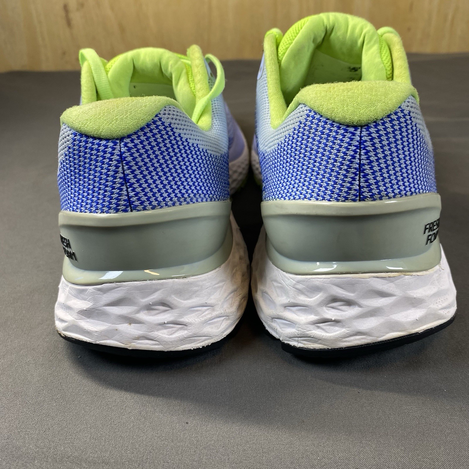 New Balance Womens W880F10 Blue Running Shoes Sneakers Size 10