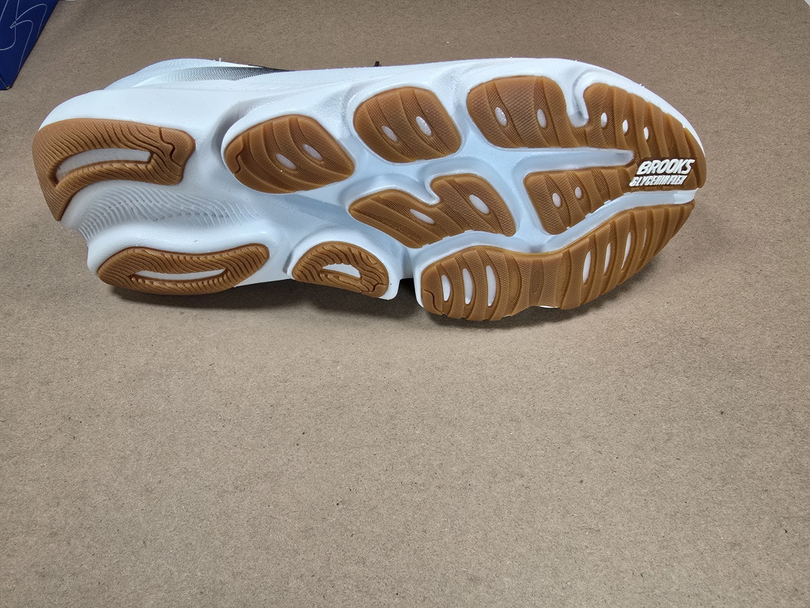 Size 12 Brooks Glycerin Flex Men’s Running Shoe White/Black/Gum NIB Run & Walk