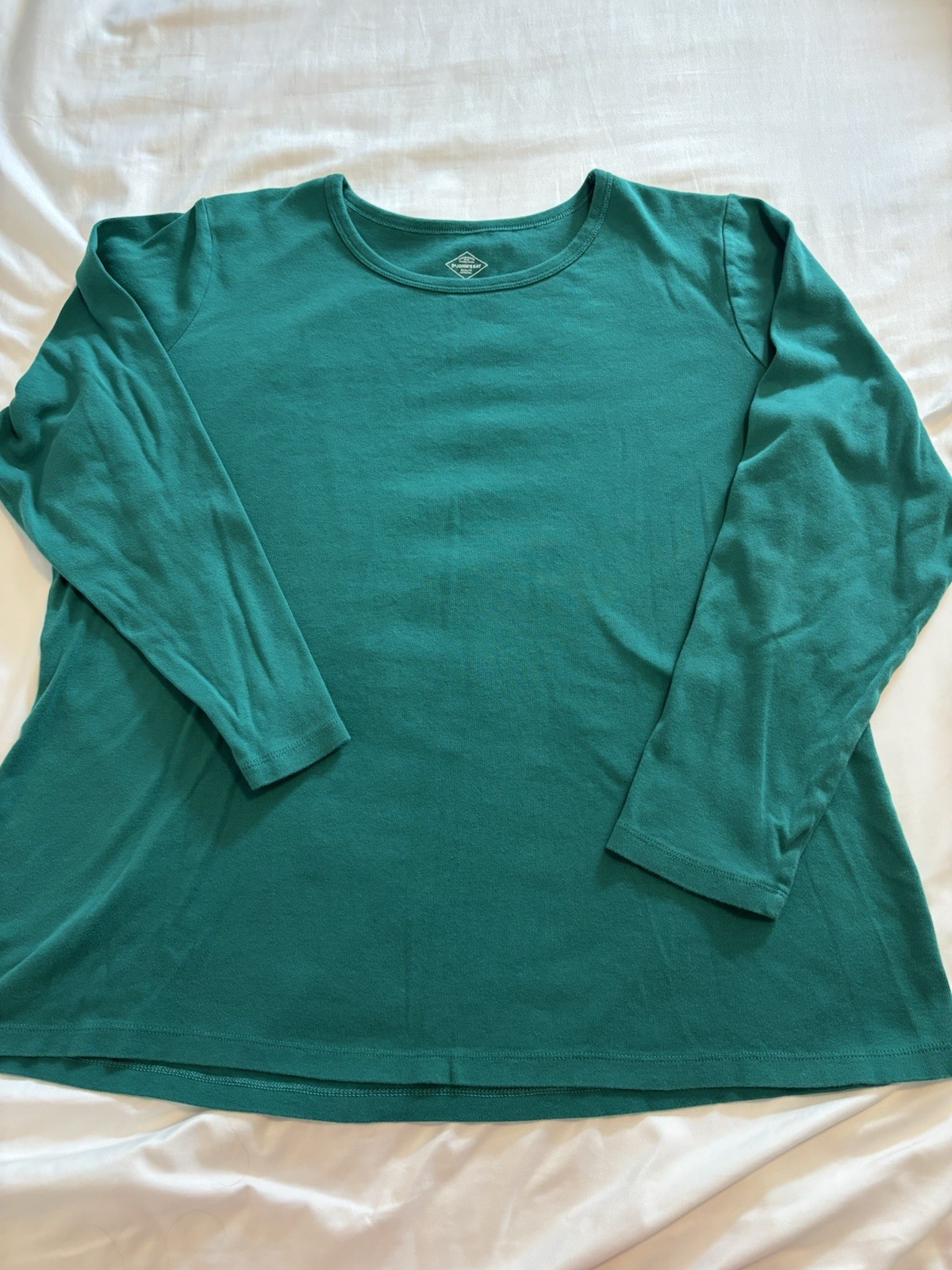 St. John’s Bay Women’s Essential Tee Green 1X Plus Long Sleeve Crew Neck