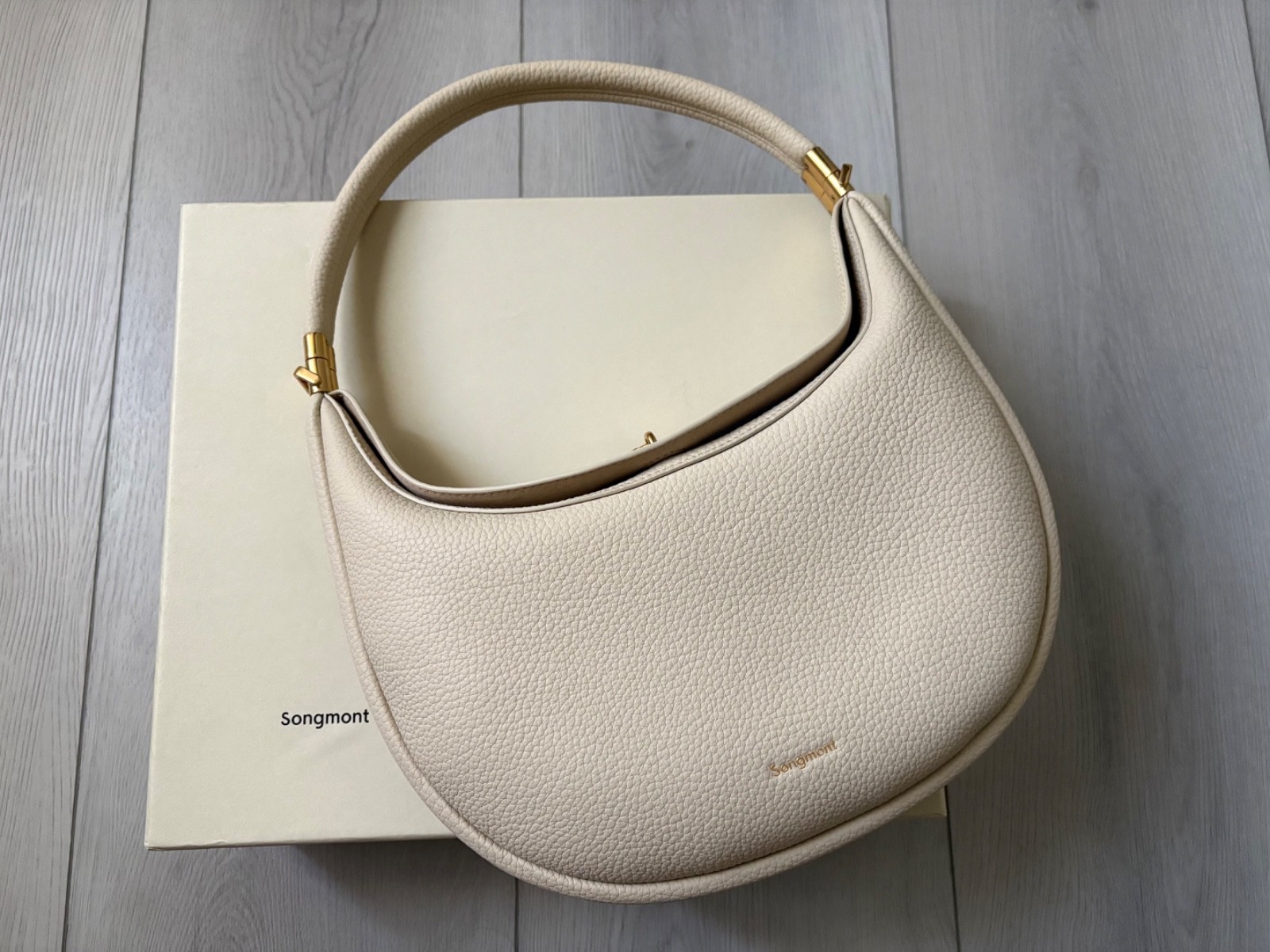 SONGMONT – LUNA Crescent Handbag, Ivory Leather, Gold Hardware