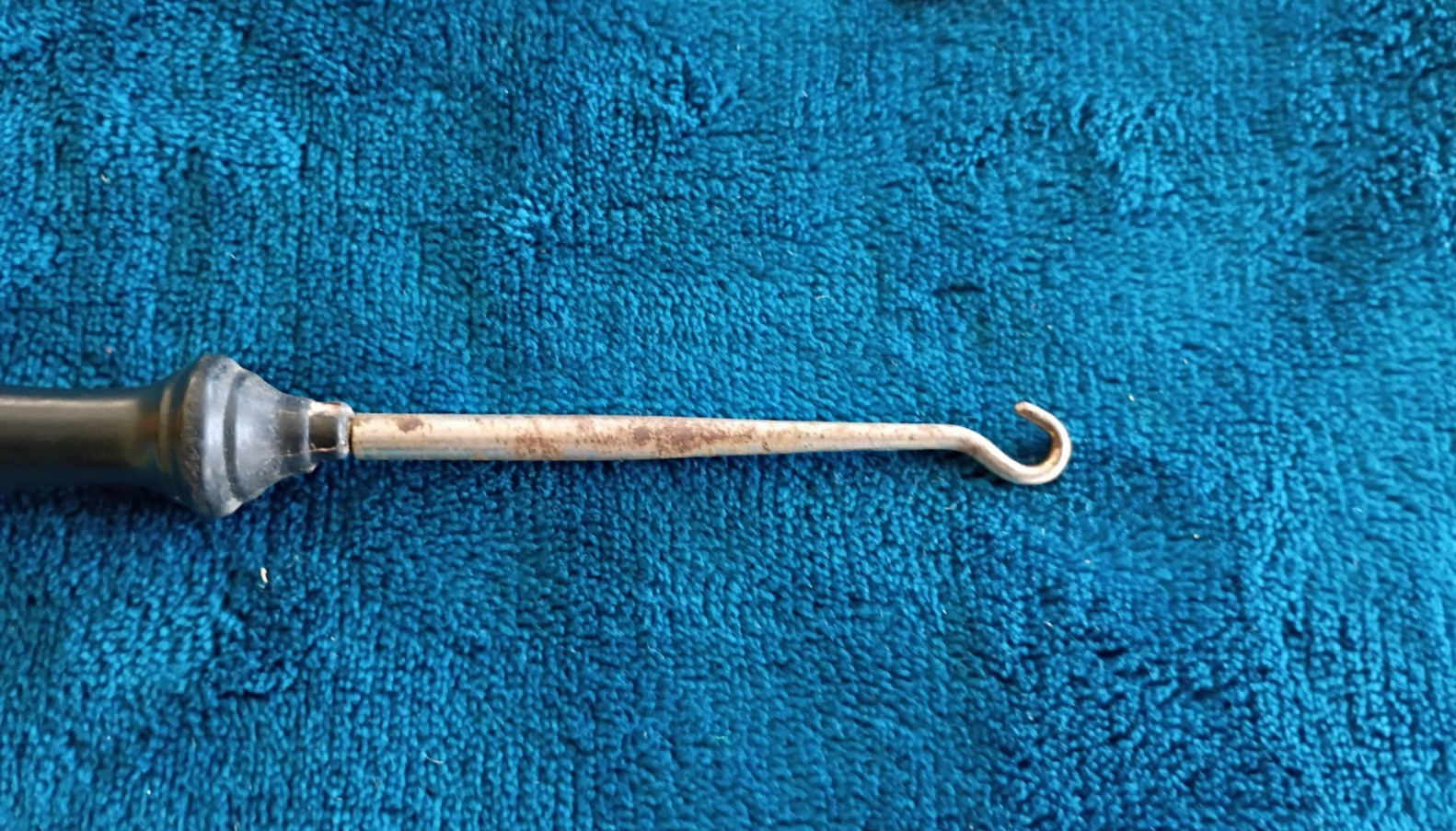 Antique Victorian Boot Button Hook Ornate Decoration On Wood Handle.