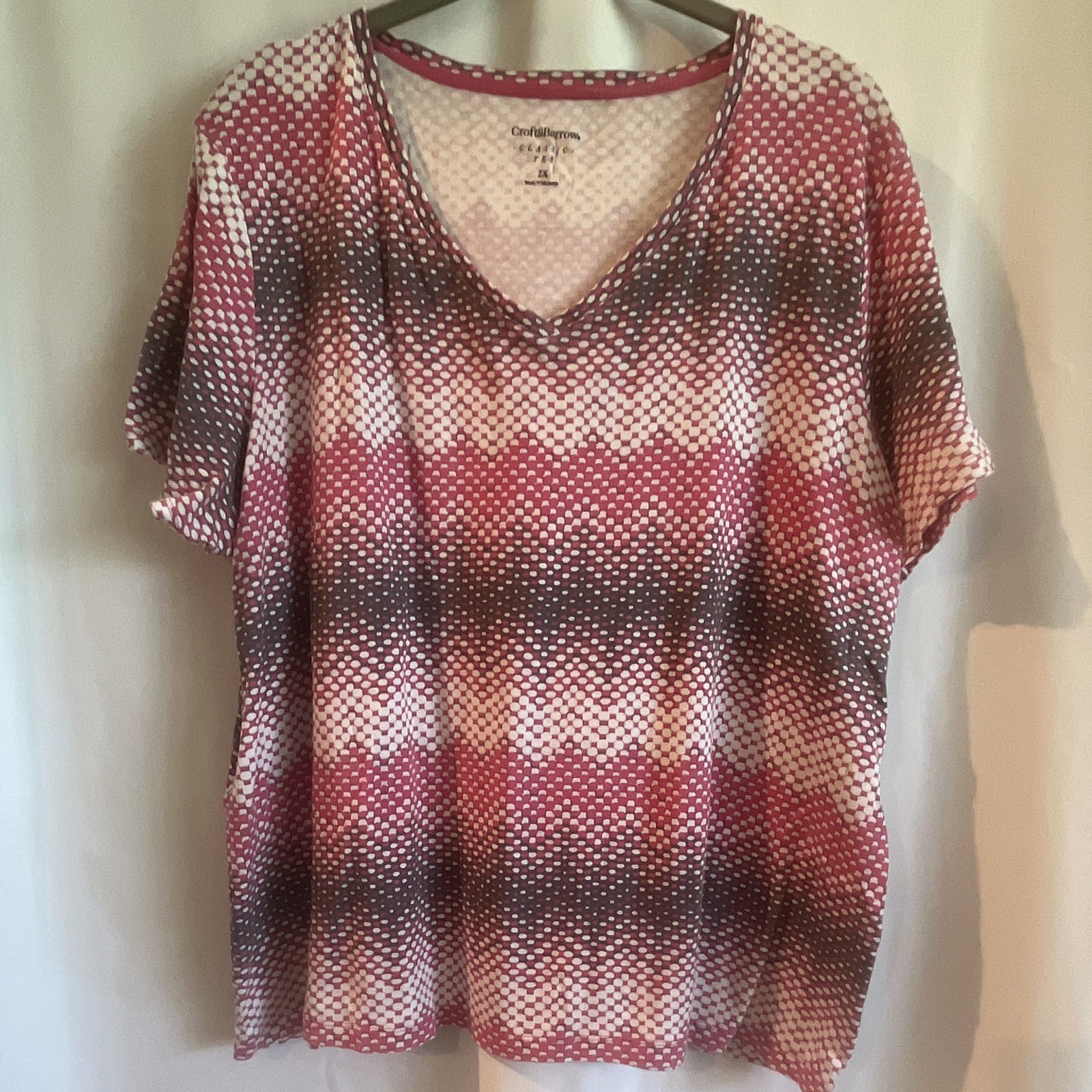 Croft & Barrow Plus Size 2X Red/White/Black V-Neck Tee