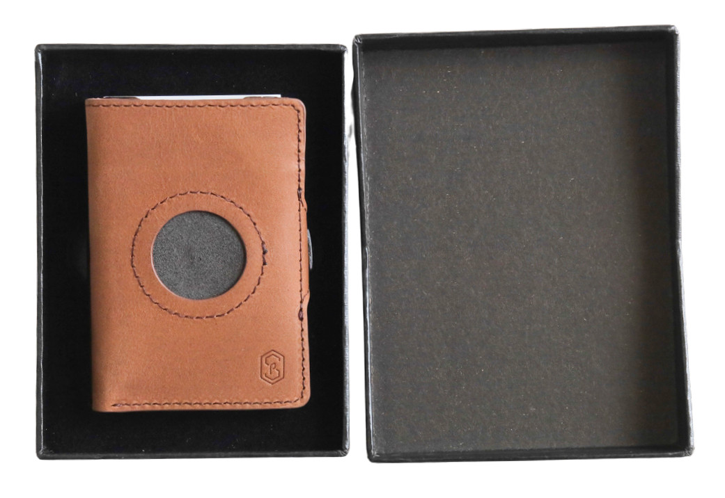 ZNAP RFID Blocking Slim Brown Leather Aluminum Wallet – 12 Card – Air Tag Pocket