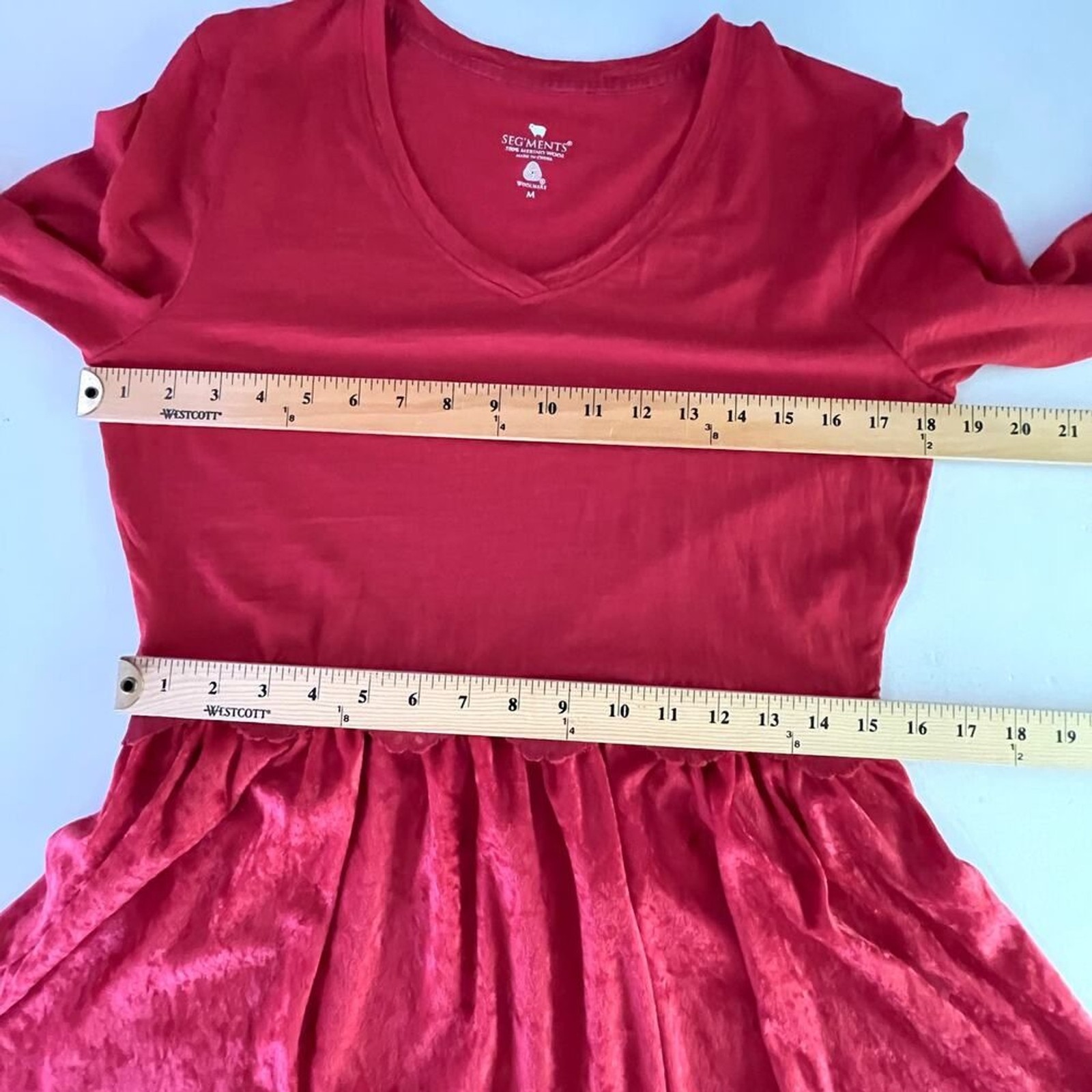 Seg’ments Merino Wool V-Neck Tunic Top Sz M Red Pleated Texture Lace Lightweight