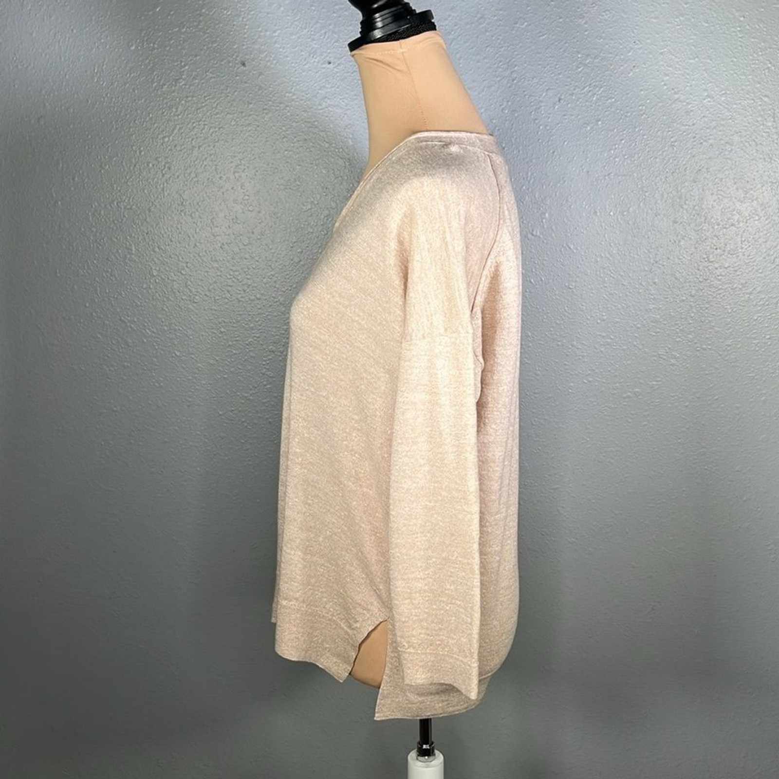 J.crew merino wool linen blend tan v-neck sweater S | costal euro summer preppy