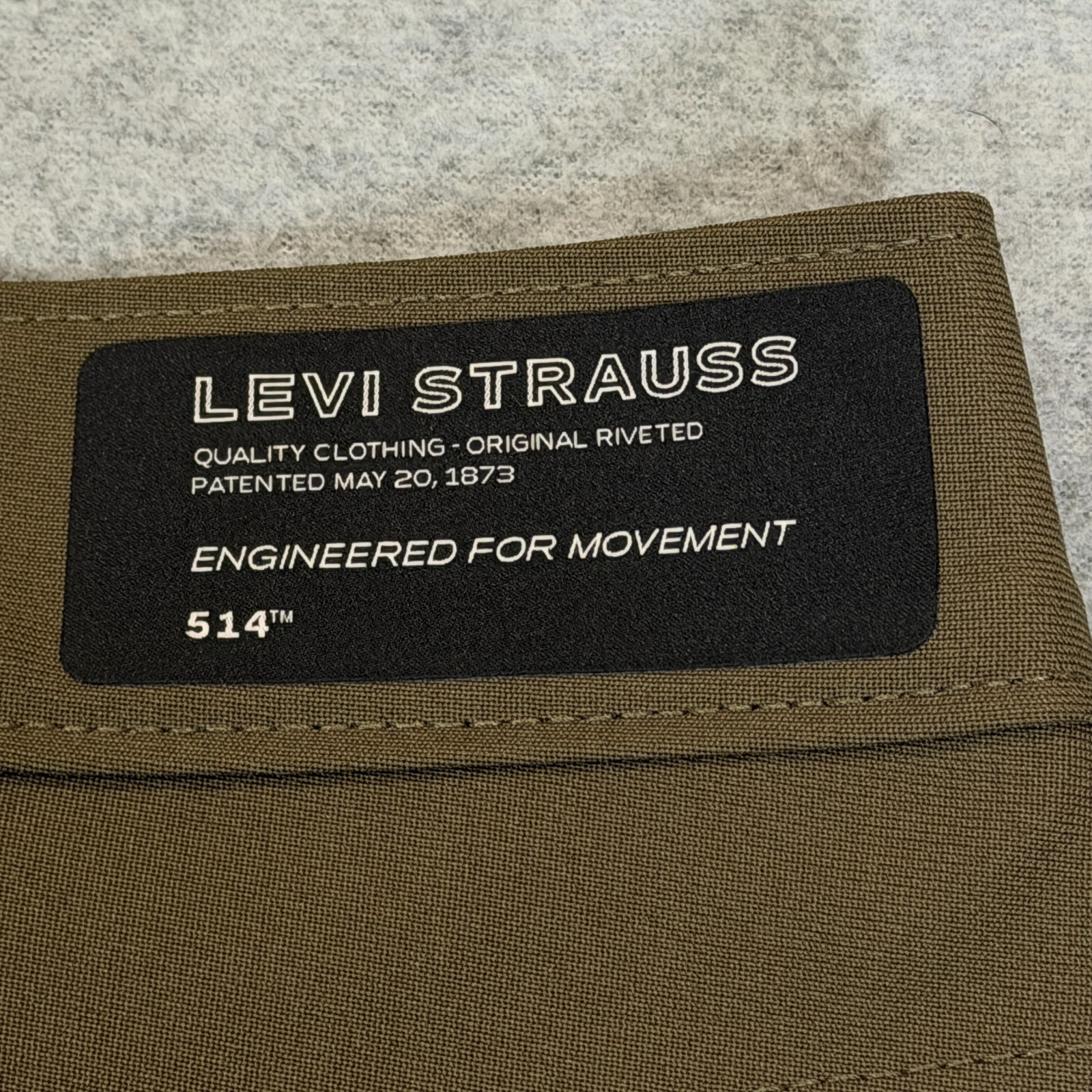 Levis Mens 514 Straight Fit Tech Pants Crocodile Brown Stretch Fit Cooling 40×30