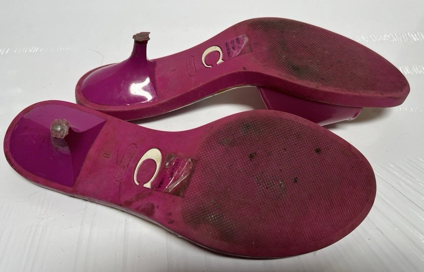 VTG Y2K Coach SCRIBBLE Signature Jelly Pink Kitten Heel Slip On Sandals Size 8