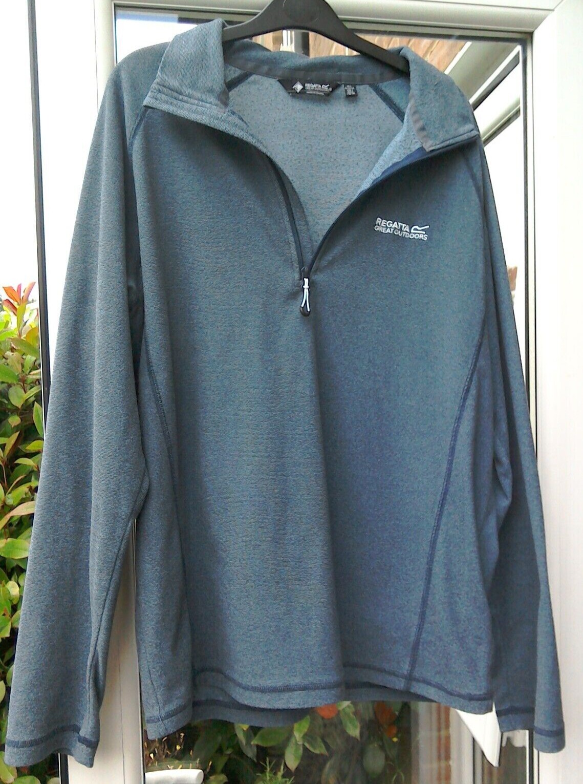 Unisex Regatta Great Outdoors Brand Blue/Grey/Stone Thin Fleece Top Size L 
