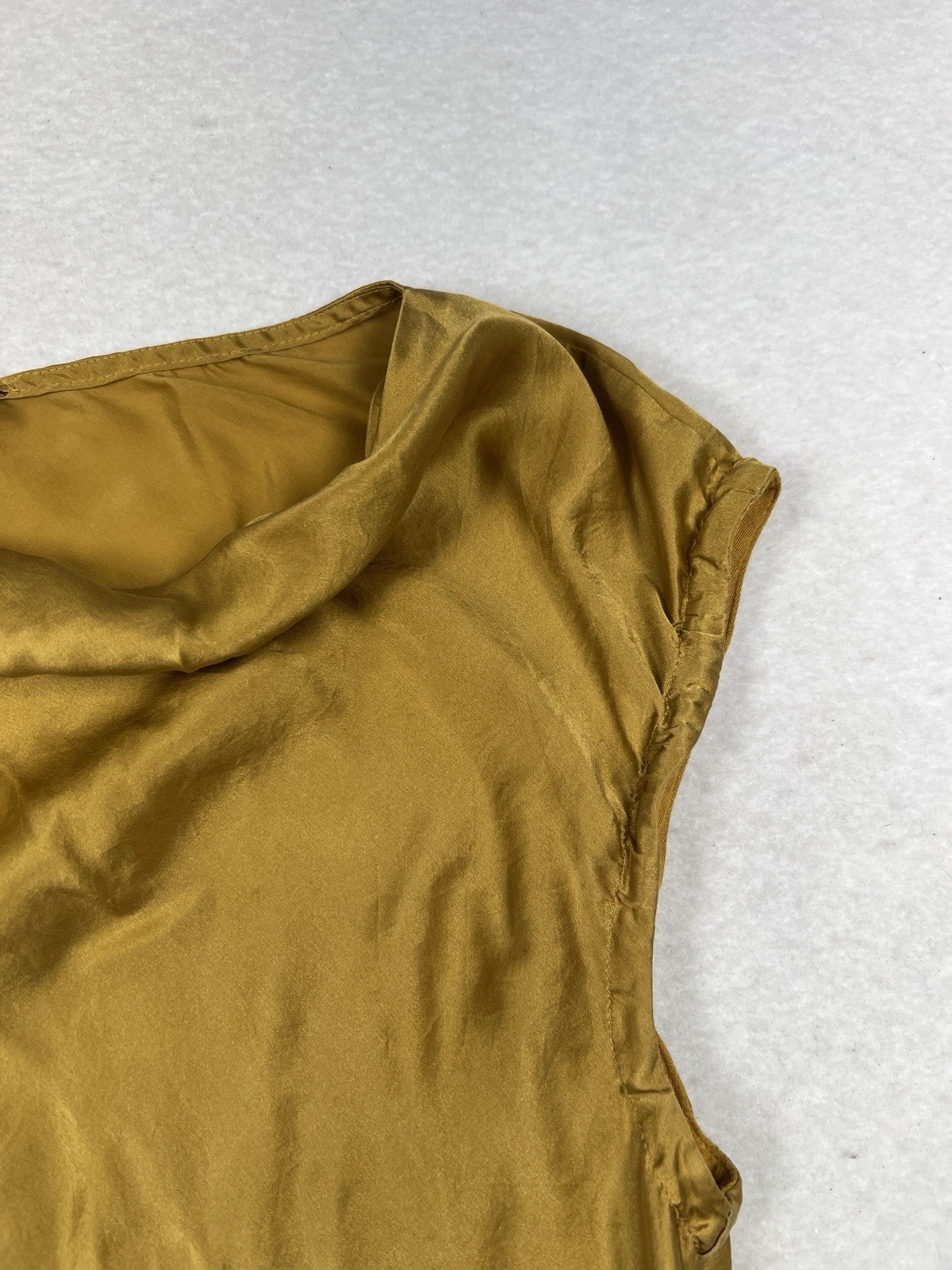 Trouvé Asymmetric Silk Down Neck Tank Size S