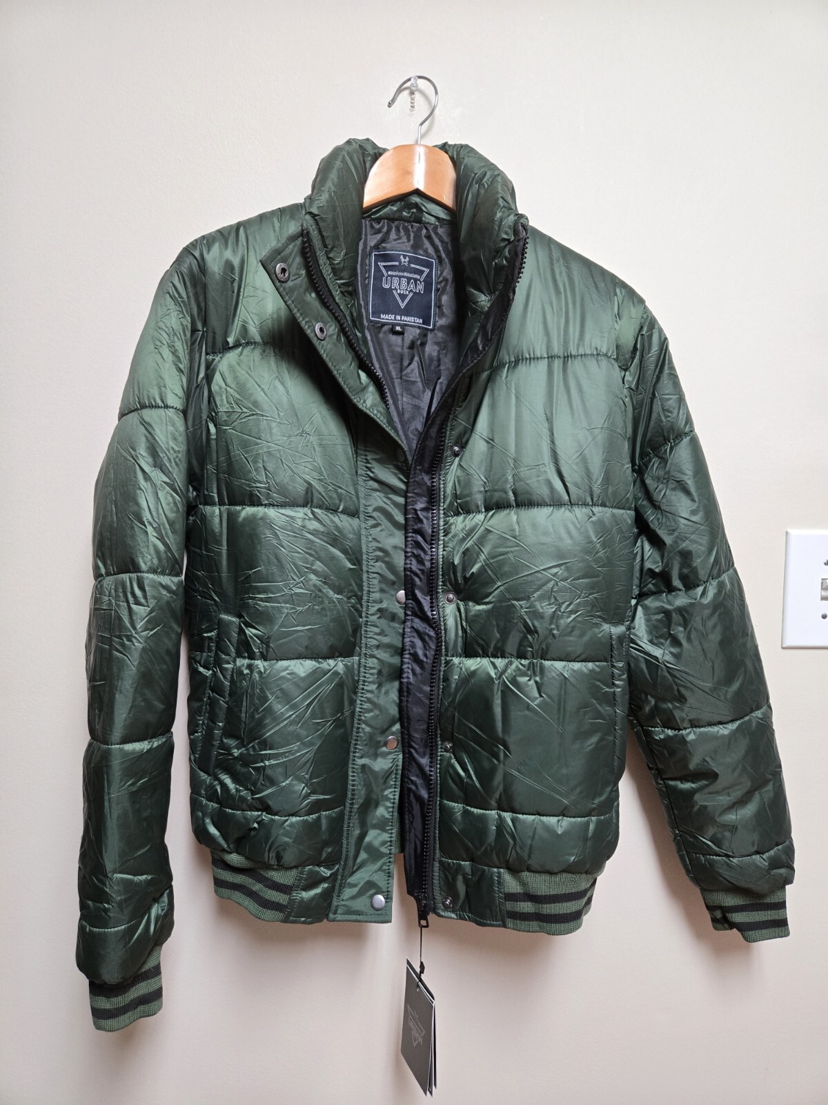 Urban Buck Women’s Down Puffer Jacket Coat XL Green NWT