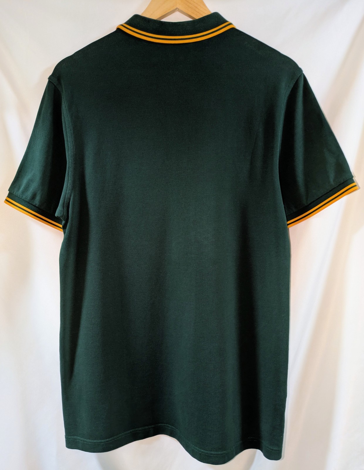Fred Perry M3600 Green Gold Twin Tipped Polo Shirt Slim Fit Large