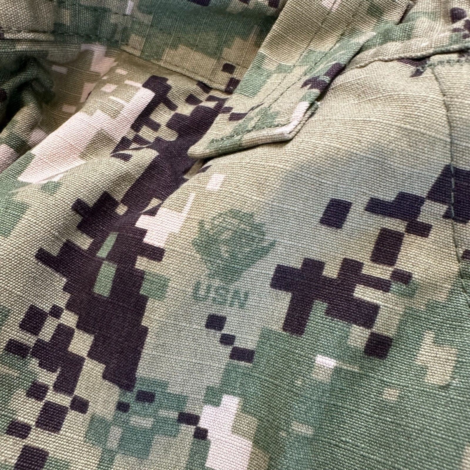 U.S. Navy Pants Medium M x Short Working Uniform Type Seals Military Camo