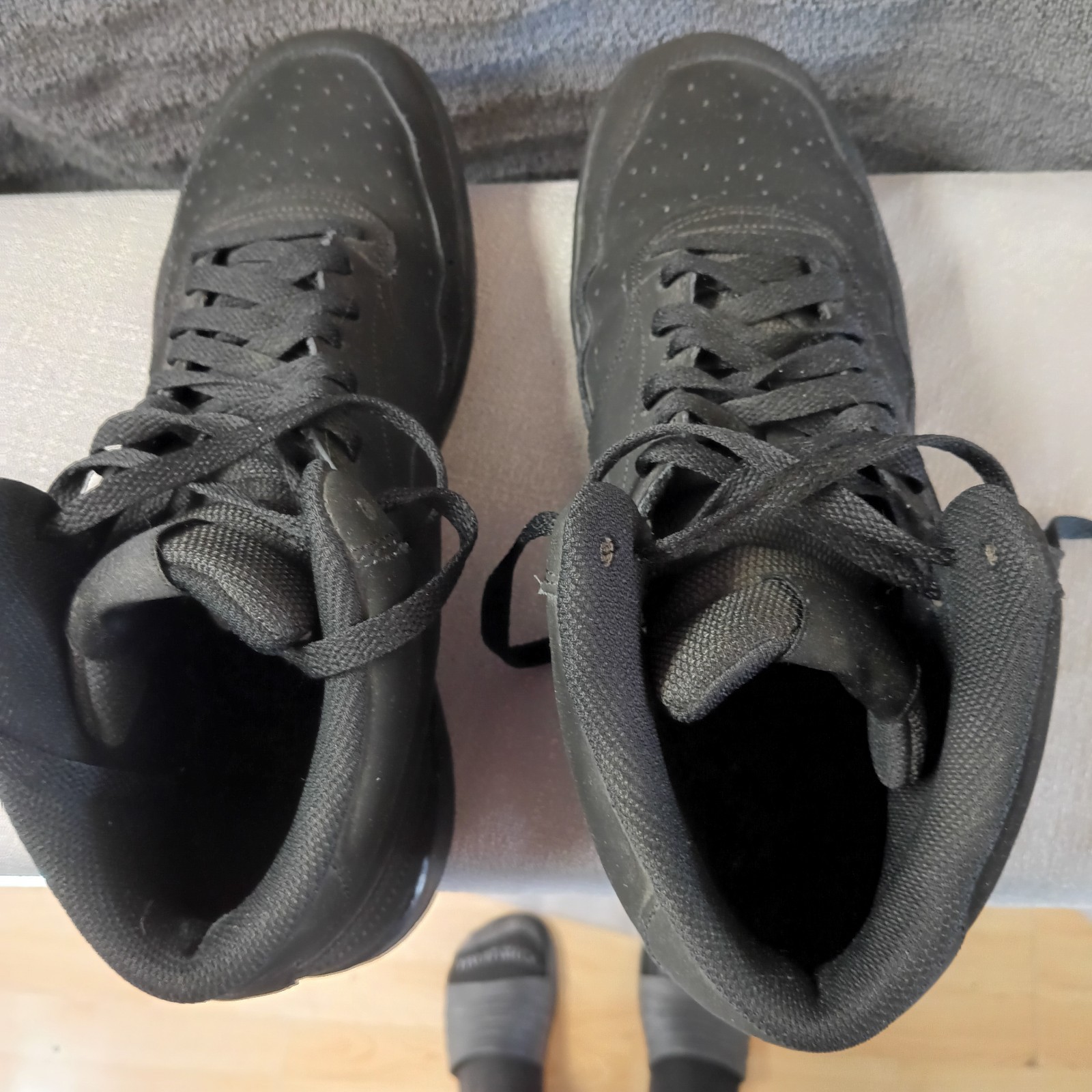 Nike Court vision Mid Black Size 10 1/2 Mens Shoes
