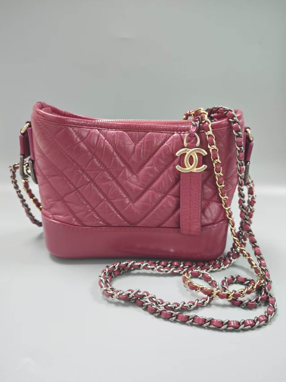 Chanel Gabrielle A91810 Red Chevron Calfskin Crossbody Bag with CC Charm