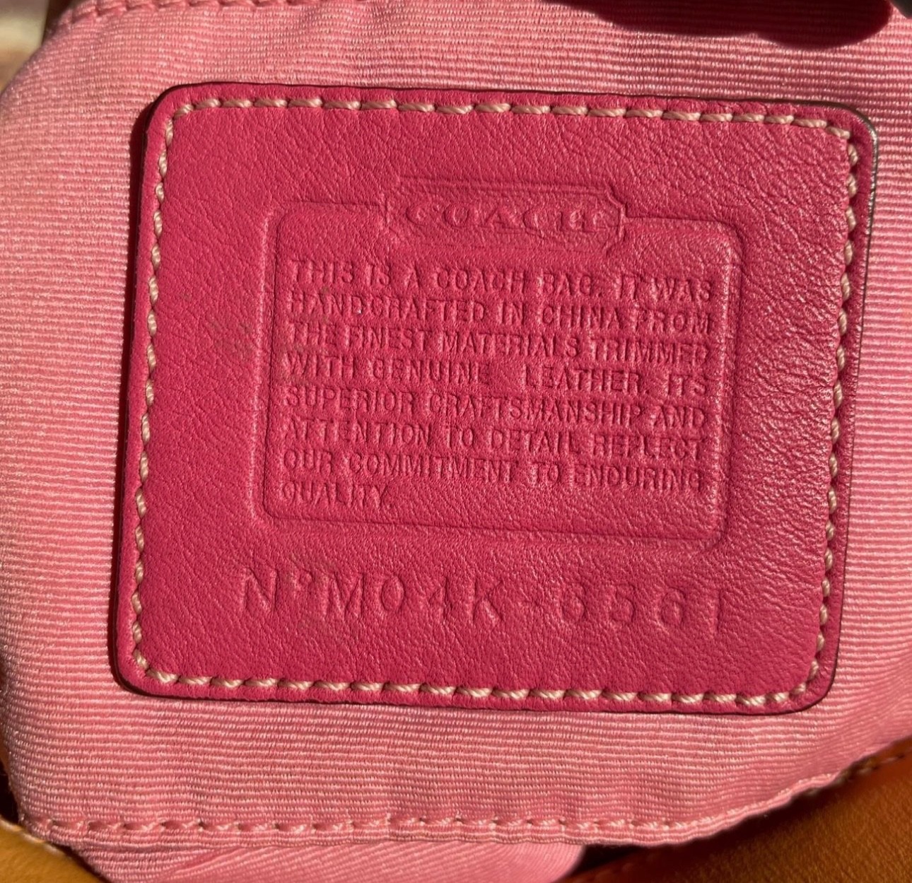Coach Optic Pink Mini Baguette N° MO4K-6561 10″x5.5″x4.5″
