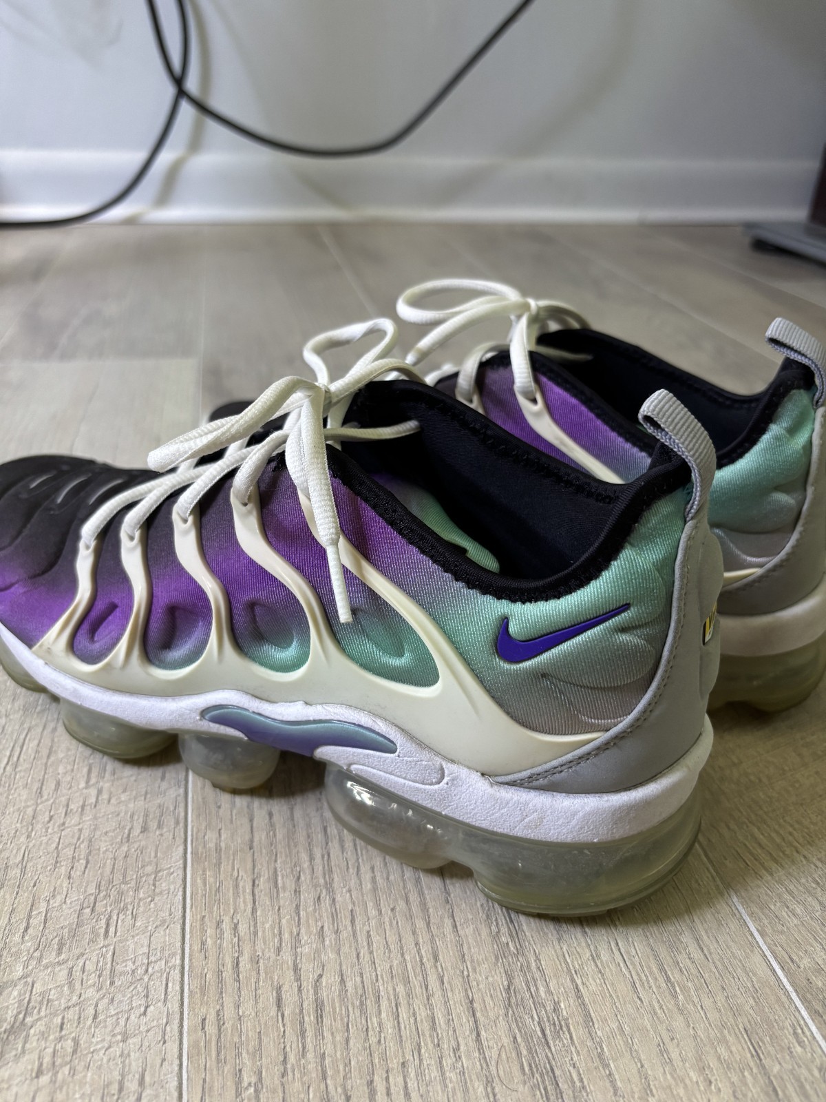 Nike Air VaporMax Plus Grape Mens Size 9.5