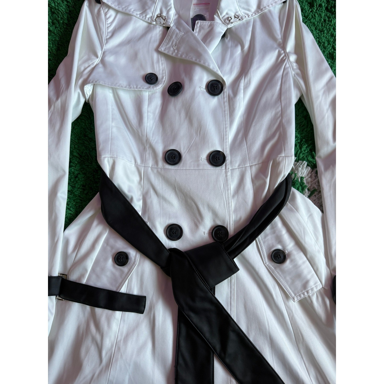 Windsor White Trench Coat Black Contrast Lace Up Back Double Breasted Small