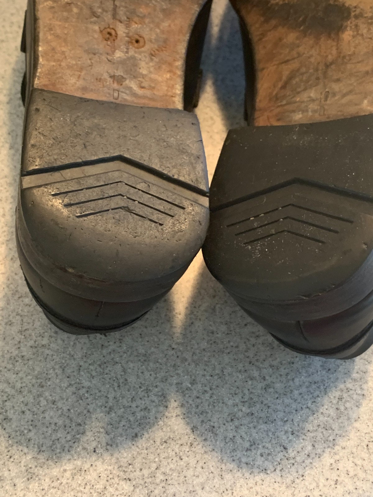 Salvatore Ferragamo Leather Single Side Gancini Buckle strap Loafers 10 D US