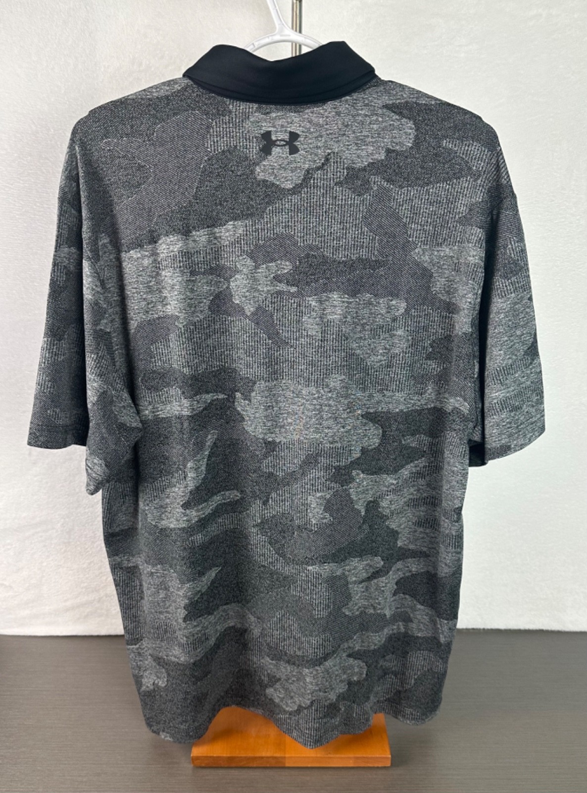 Under Armour Men’s Gray/Black Playoff Camo Jacquard Polo Shirt Large NWT