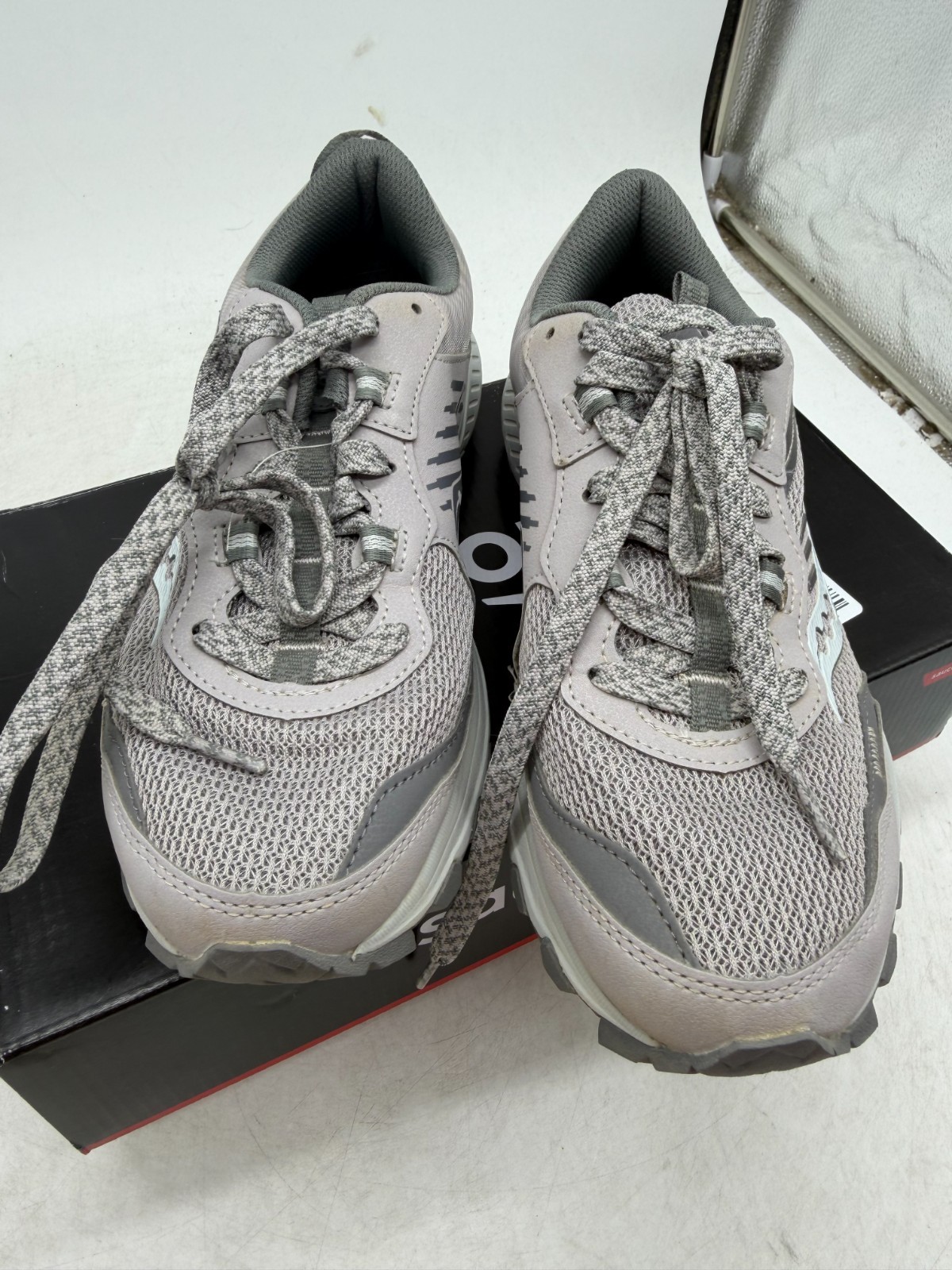 Saucony Excursion TR15 Wide Running Shoes Women’s Gray Mesh Sneakers – 8 WIDE