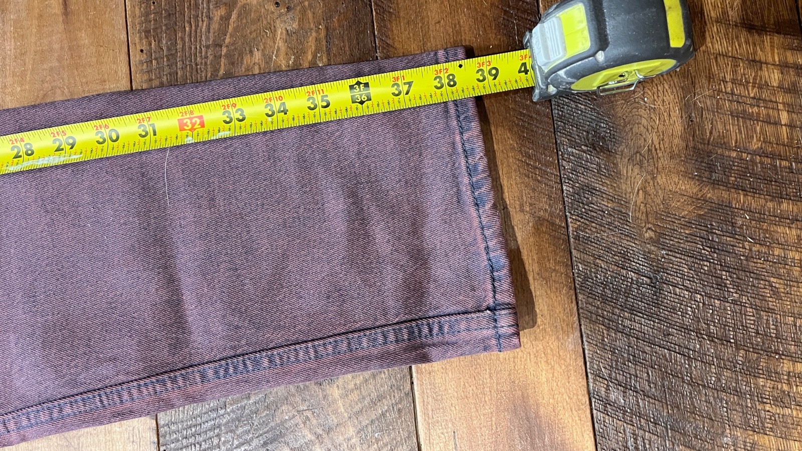 Levi’s 502 Straight Jeans Men’s 32×30 Purple/Plum Denim Classic Casual Pants