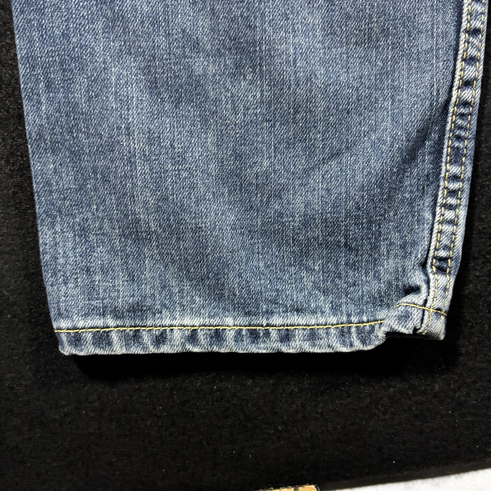 Levis 505 Straight Fit Jeans Mens 30×30 Blue Denim Medium Wash