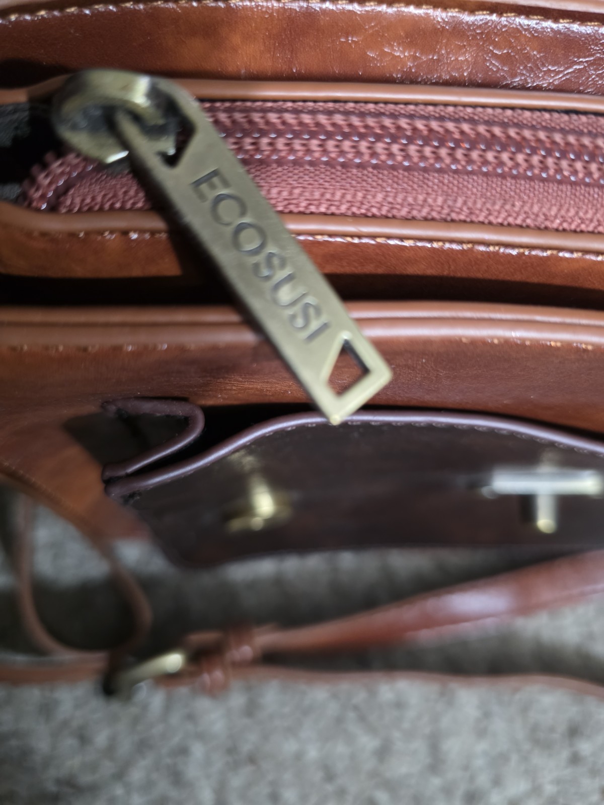 ECOSUSI Vintage Vegan PU Leather Messenger Bag (Please See Description)