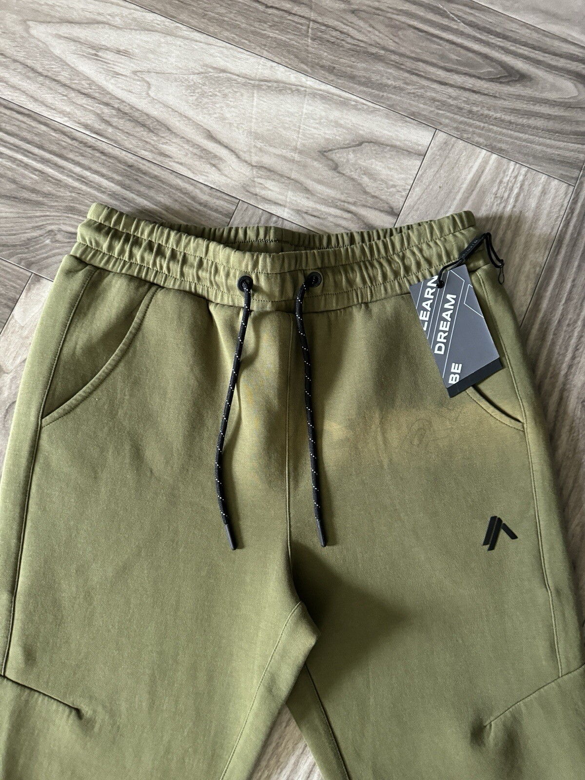 Alphalete Men’s Elmts Zip Jogger – Olive , Check seller’s description, Size M
